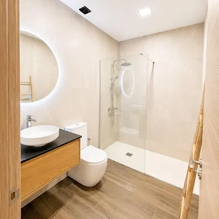 La Casa De Abuela - Private In Canteras 게스트하우스 *